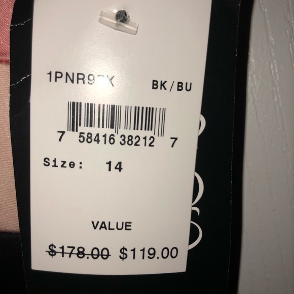 Colorblocked Satin Cocktail/Party Dress by Jax. - Picture 6 of 9